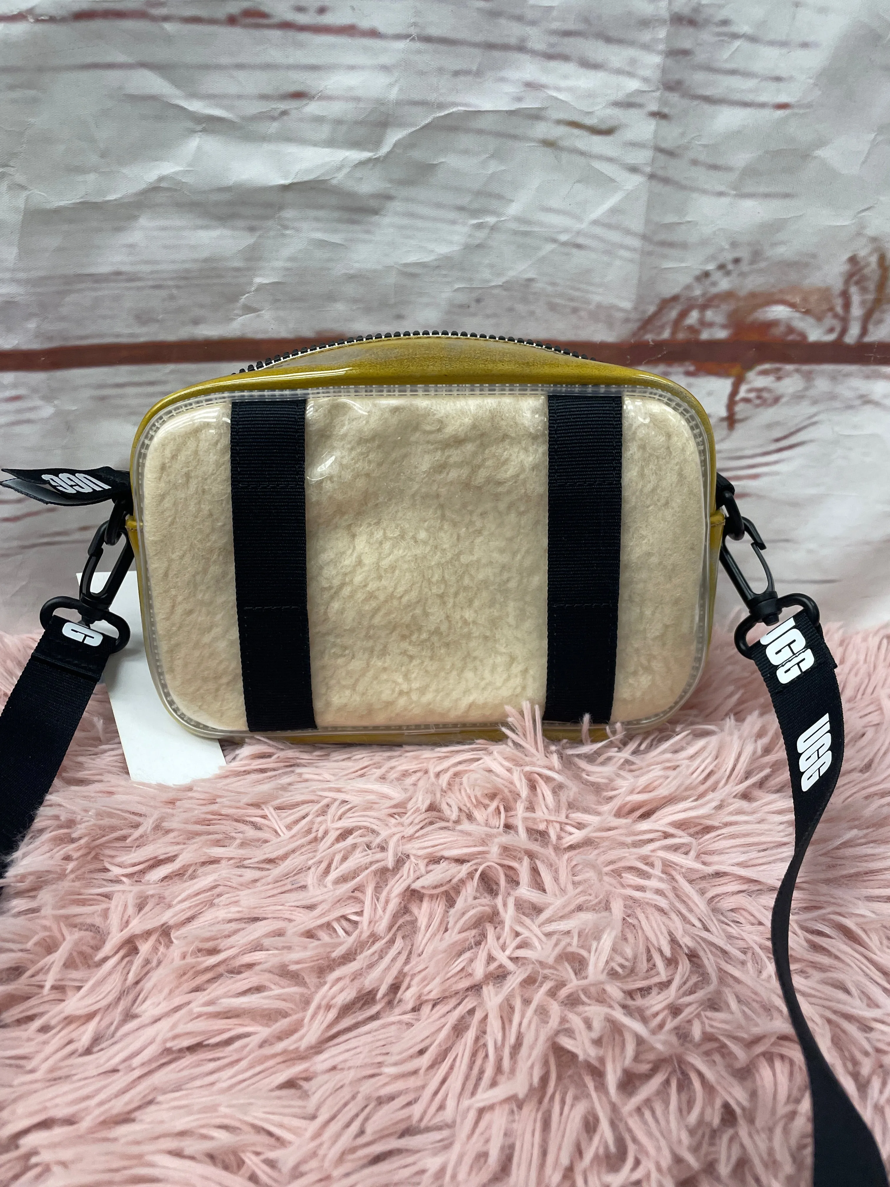 Belt Bag By Ugg  Size: Medium