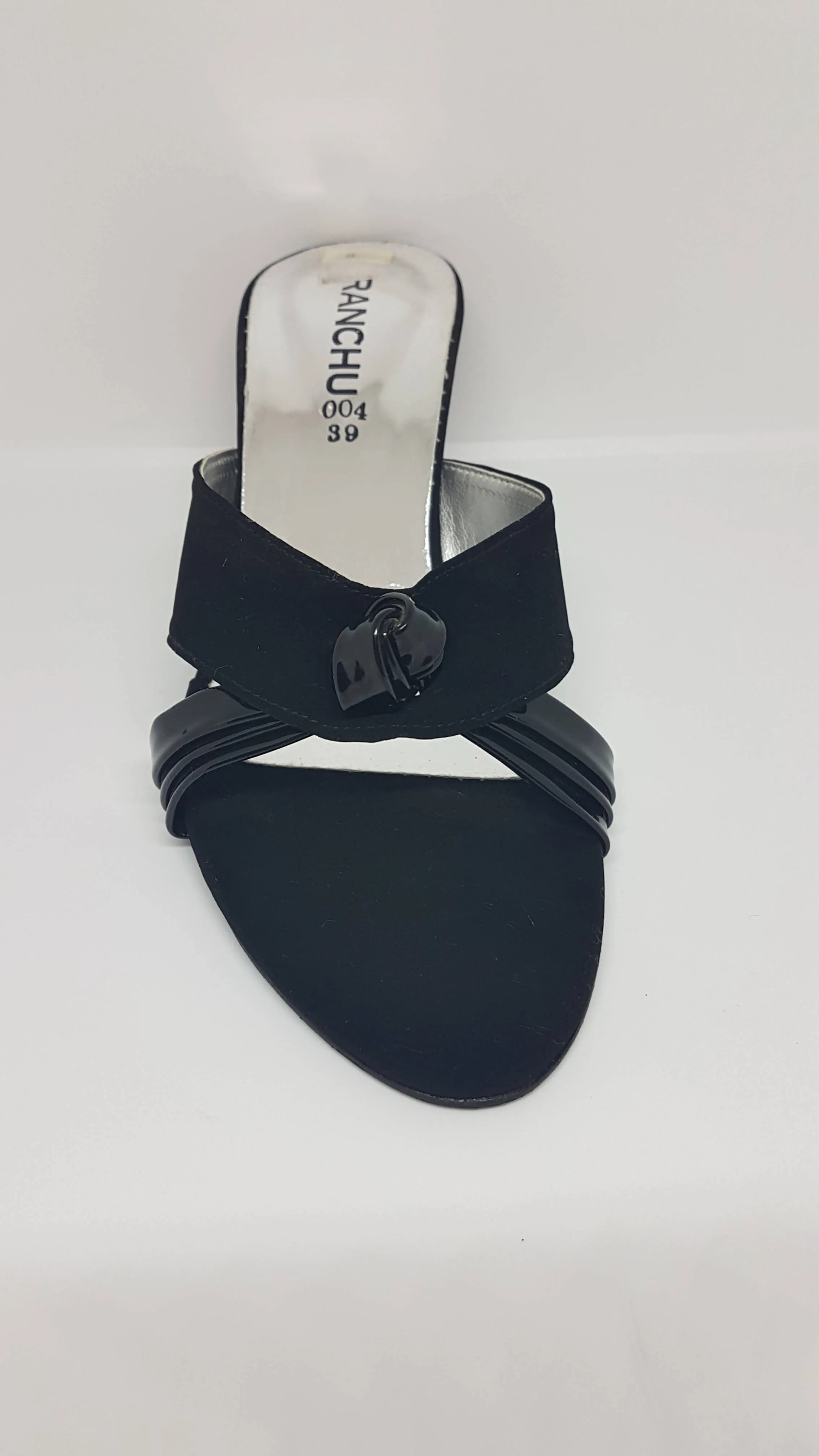 Black Sandal SK003