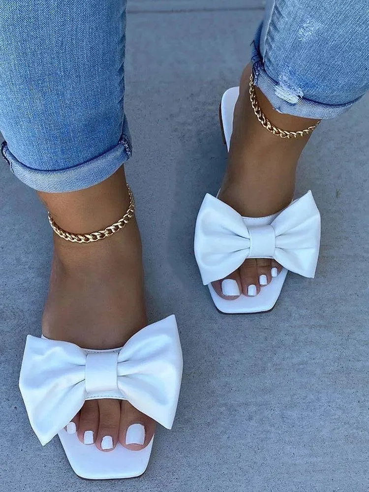 Bowknot Decor Square Toe Flat Sandals