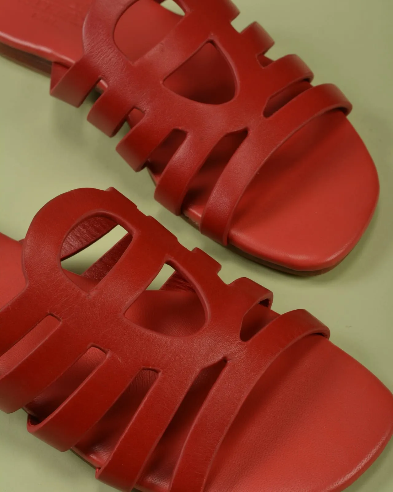 Camelia Sandal-RED