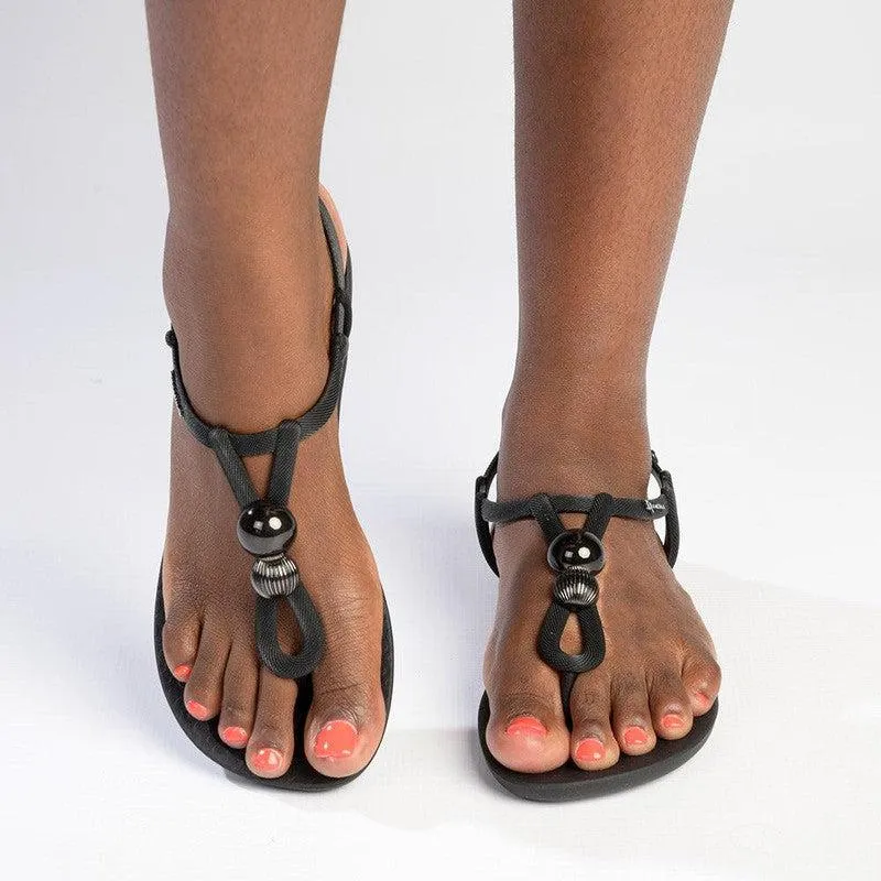 Ipanema Kai Button Trim Thong Sandals - Black