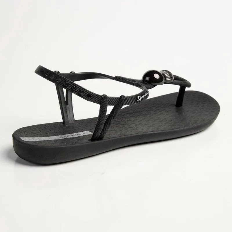 Ipanema Kai Button Trim Thong Sandals - Black