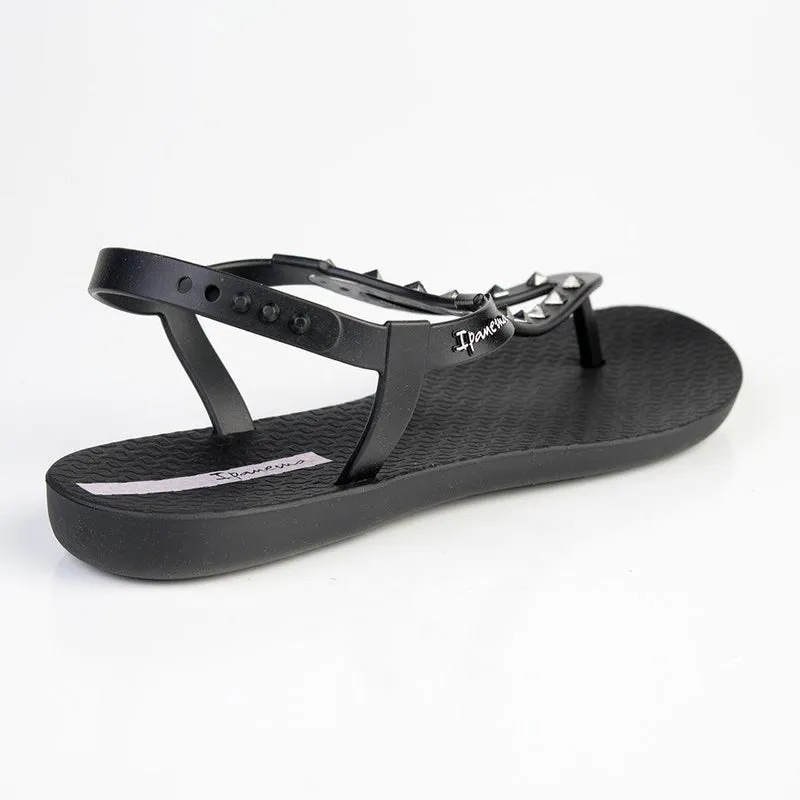 Ipanema Rockstar Thong Sandals - Black