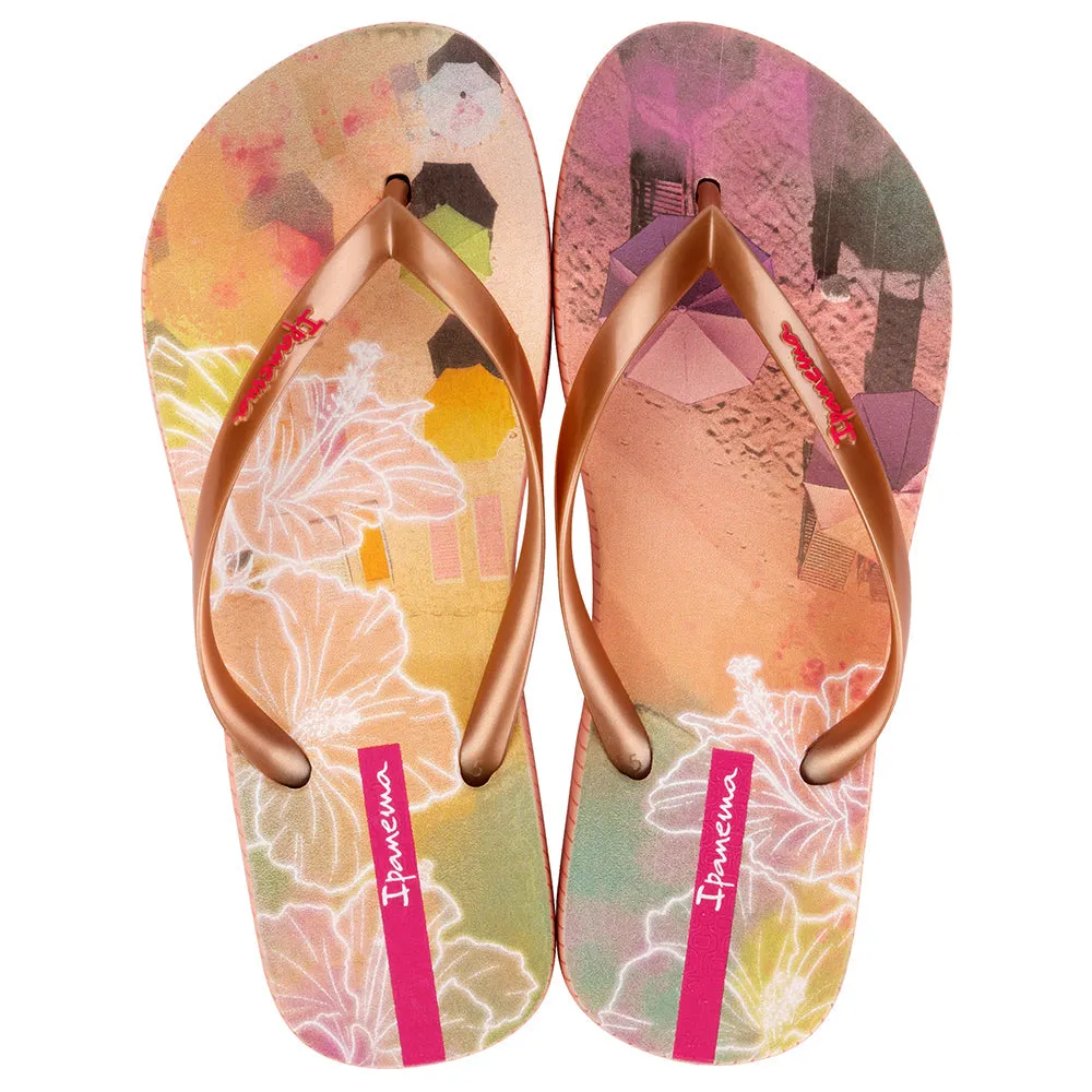 Ipanema Thong Sandals - Pink / Multi