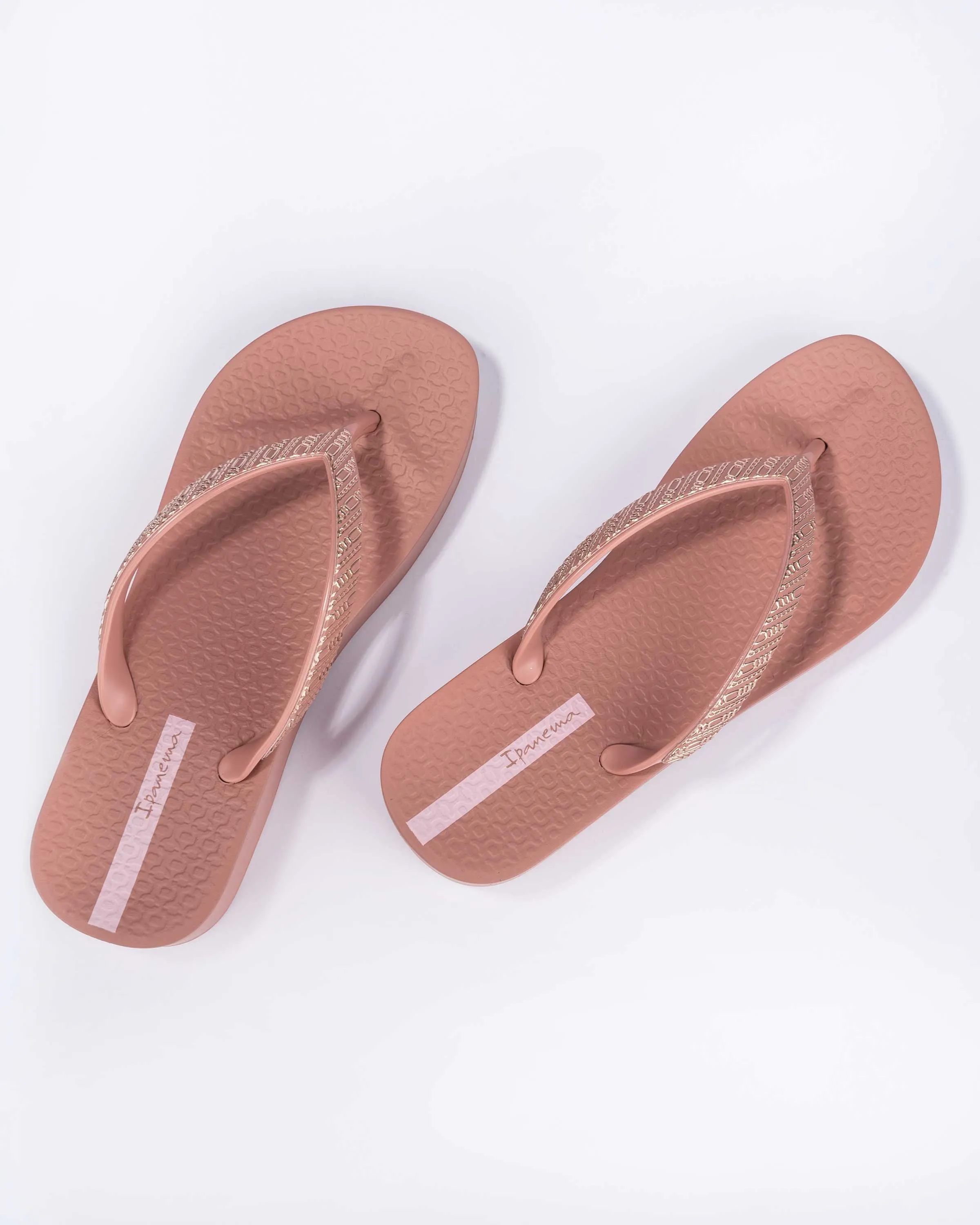 Ipanema Wedge Links Flip Flops-Blush