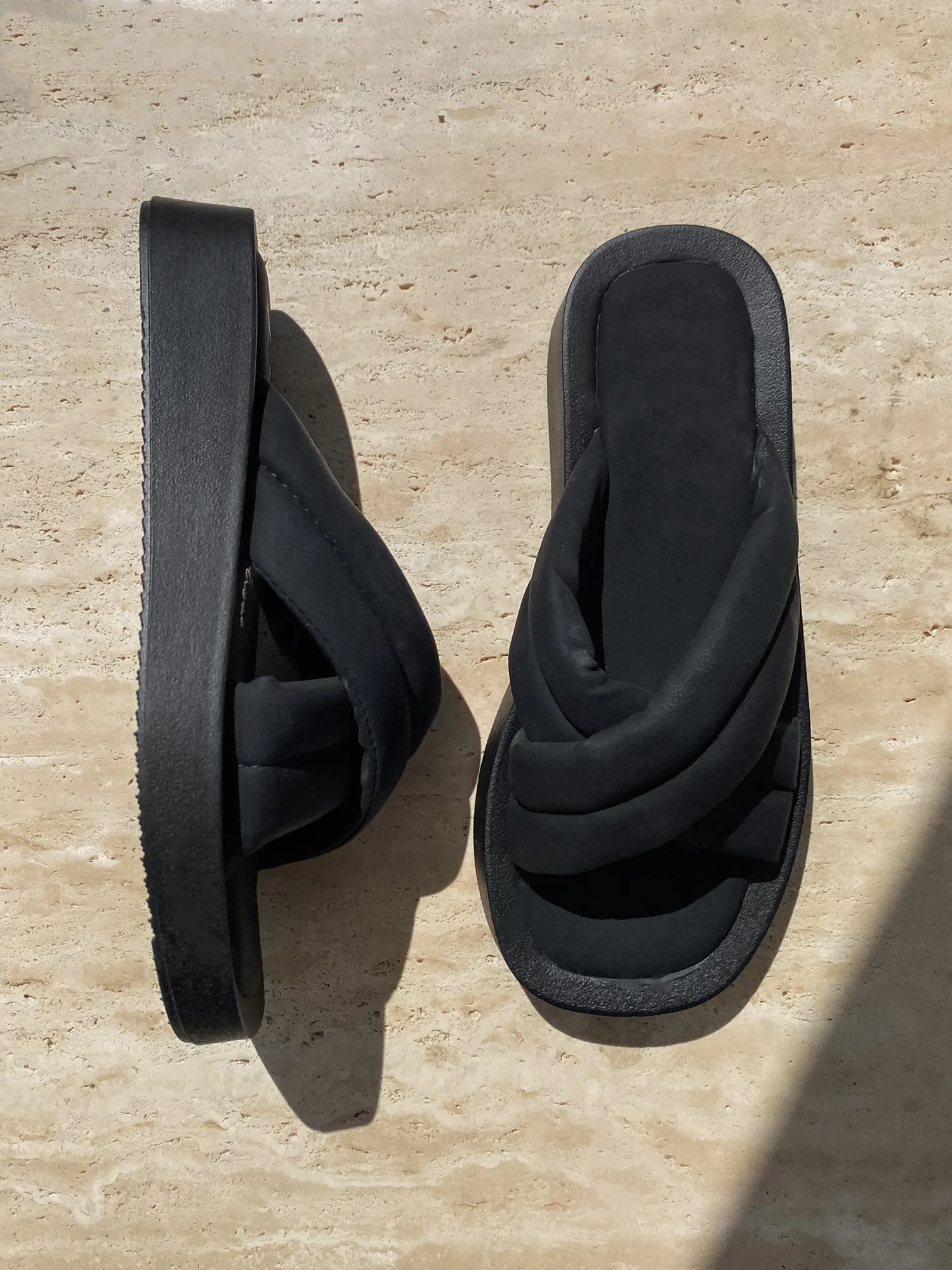 Piper Slide Sandal in Black